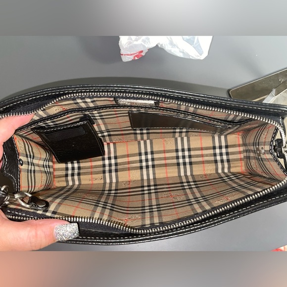 Burberry Clutch - Picture 3 of 8